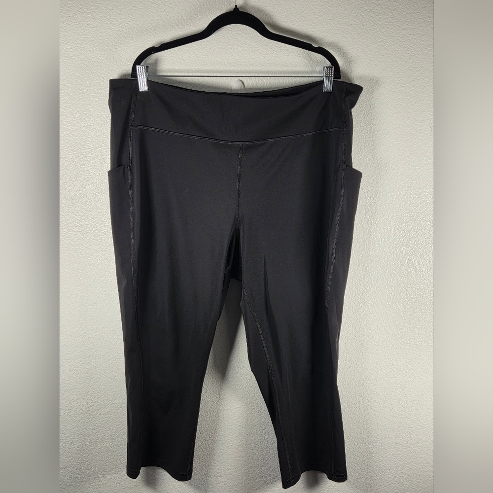 Tek Gear Women's Sleek Black Leggings